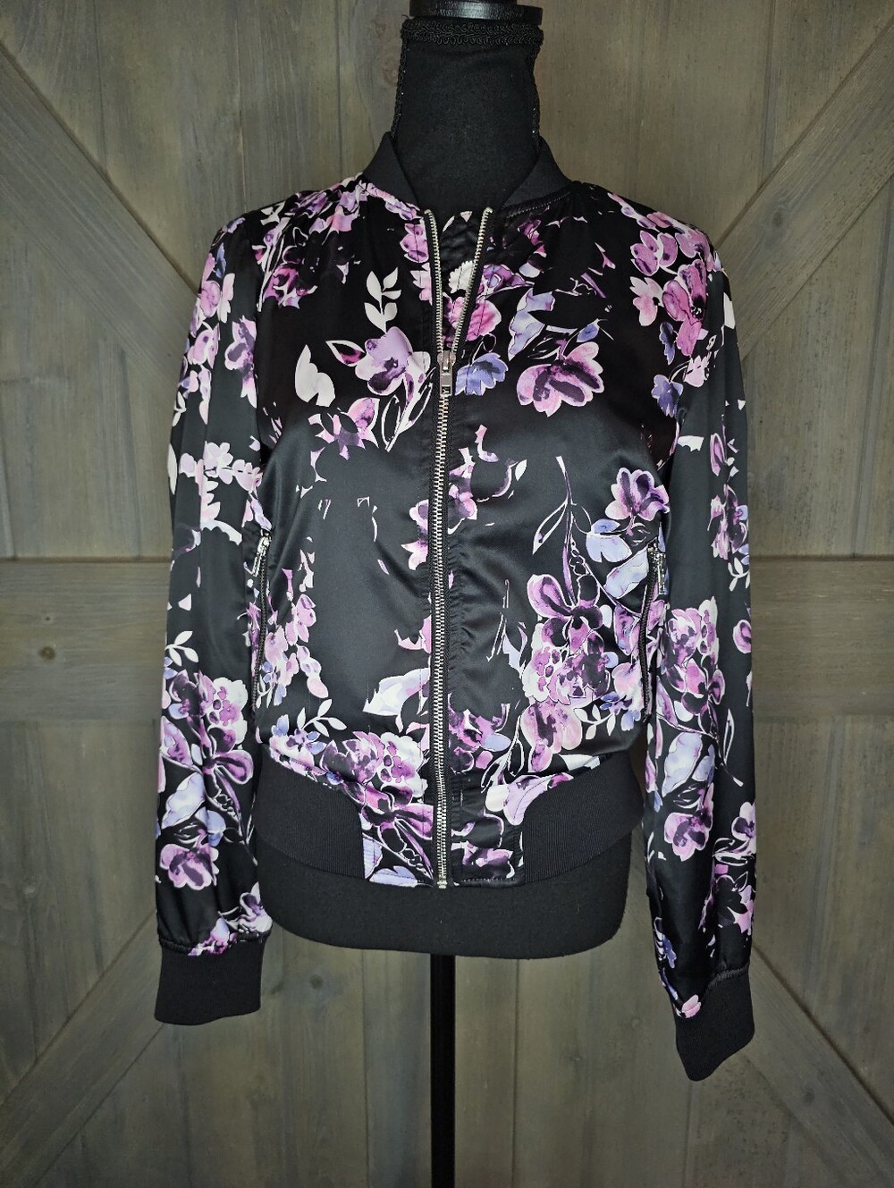 A.N.A A New Approach Floral Satin Bomber Jacket sz Small